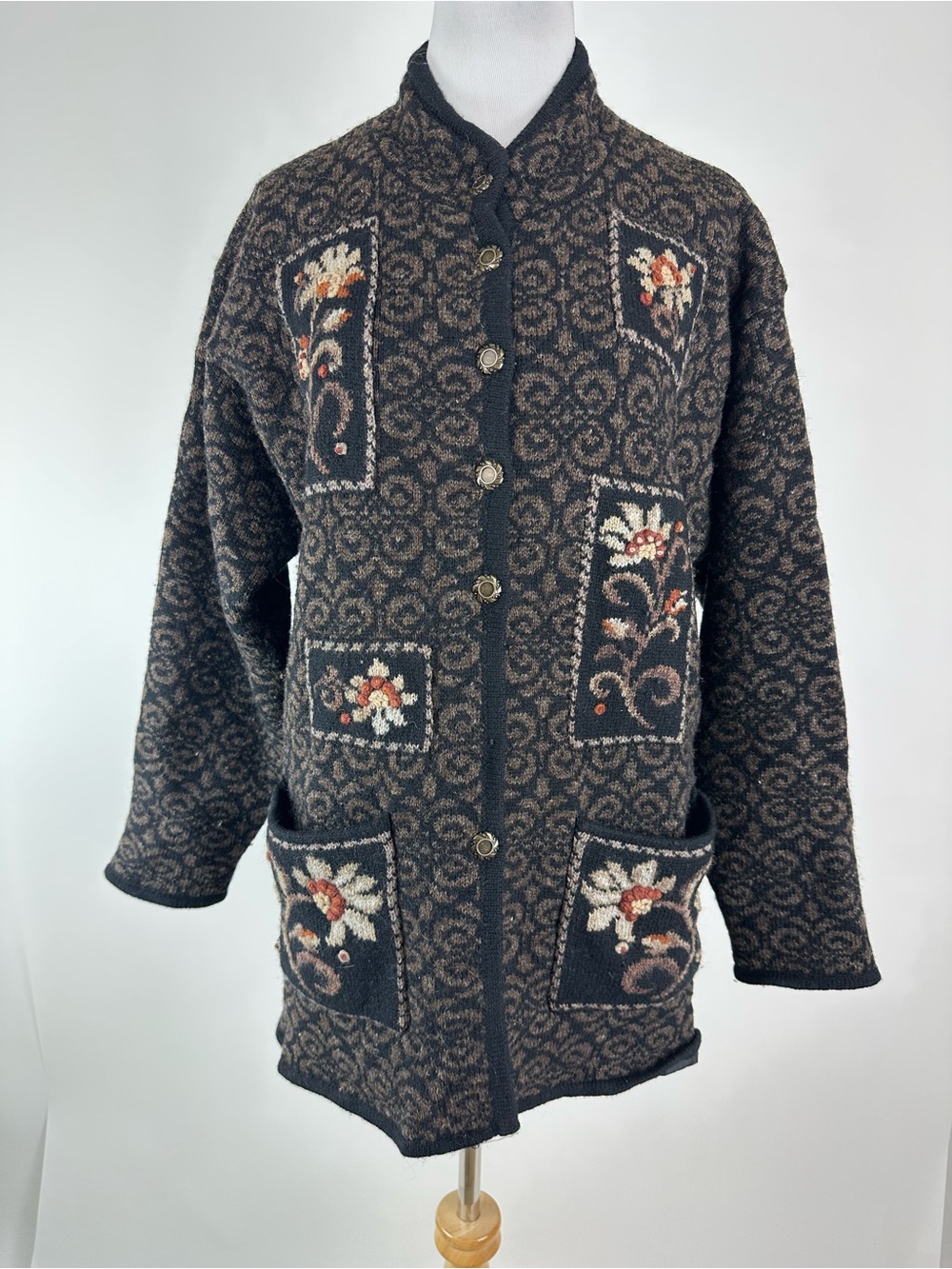 Icelandic Design Wool Sweater Coat Size XL Embroidered Boho Vibes